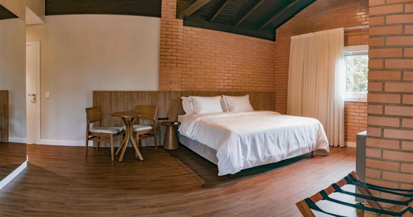 Village Du Lac Hotel Помероди Екстериор снимка